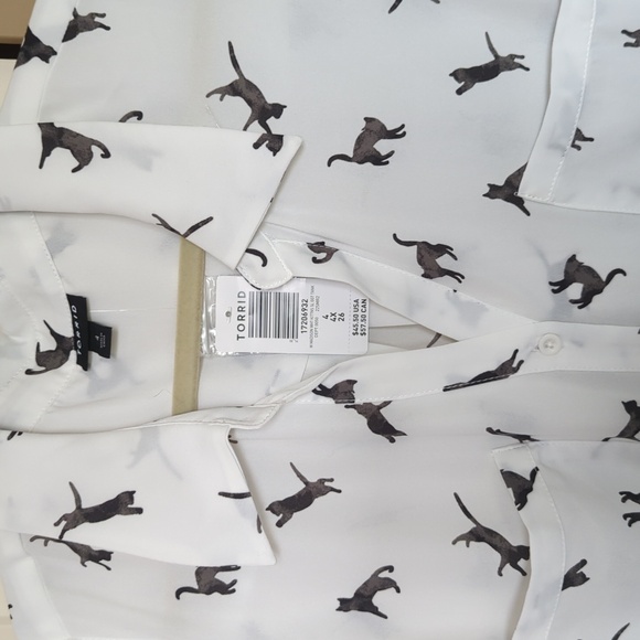 TORRID Madison Cat Print Sleeveless Blouse SIZE 4 - Picture 2 of 2